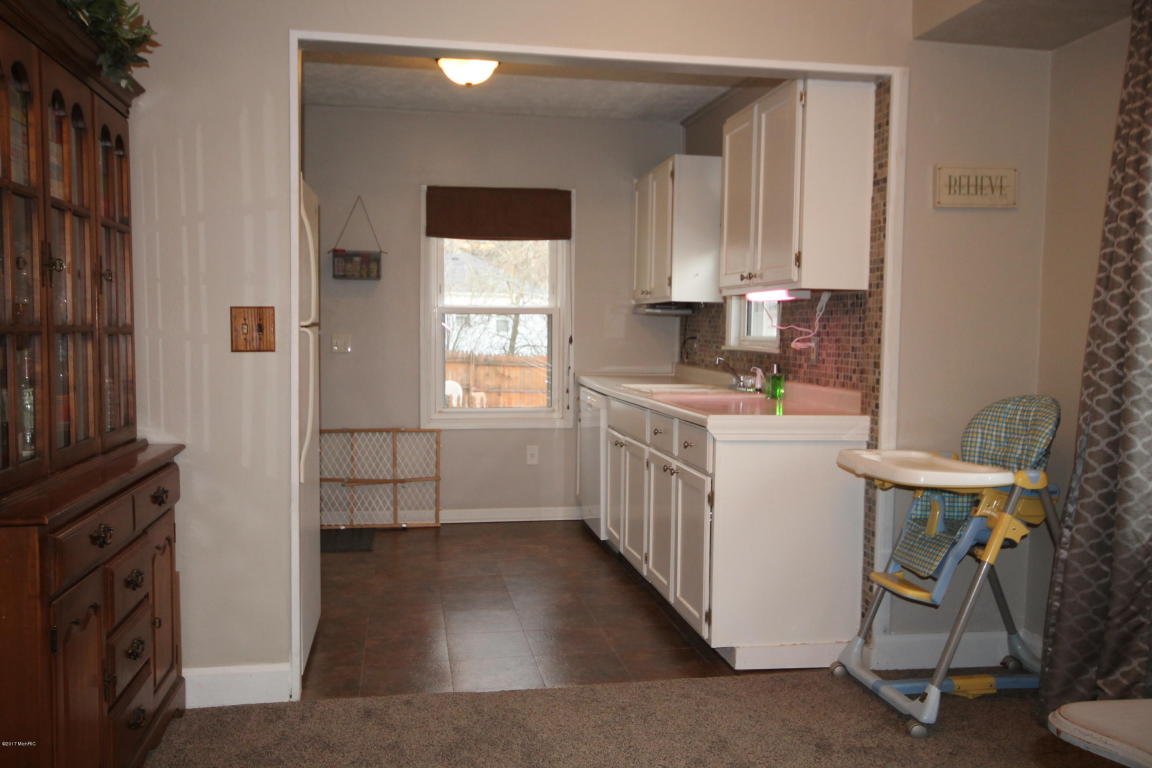 314 E Thomas, Parchment, MI 49004 photo 7