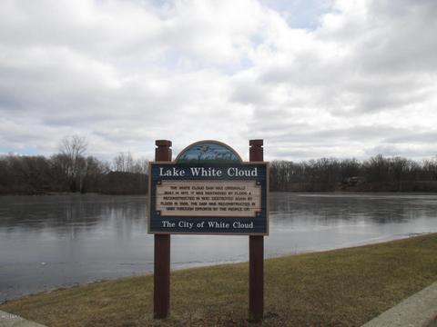 1435 E James, White Cloud, MI 49349 photo 38