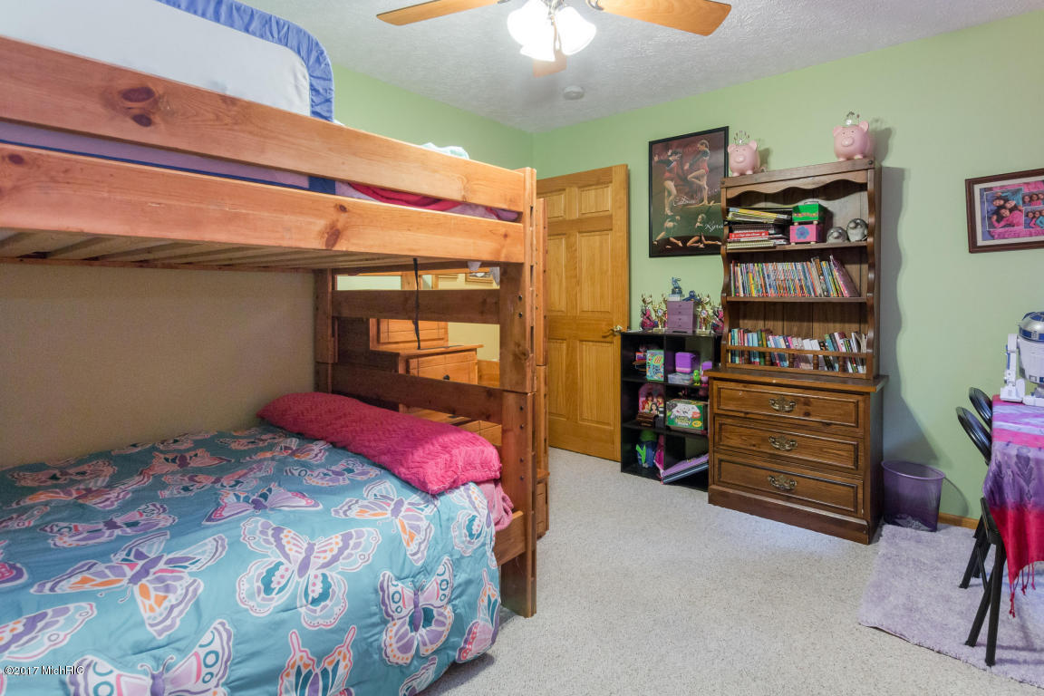 5131 W Bard Rd, Whitehall, MI 49461 photo 18