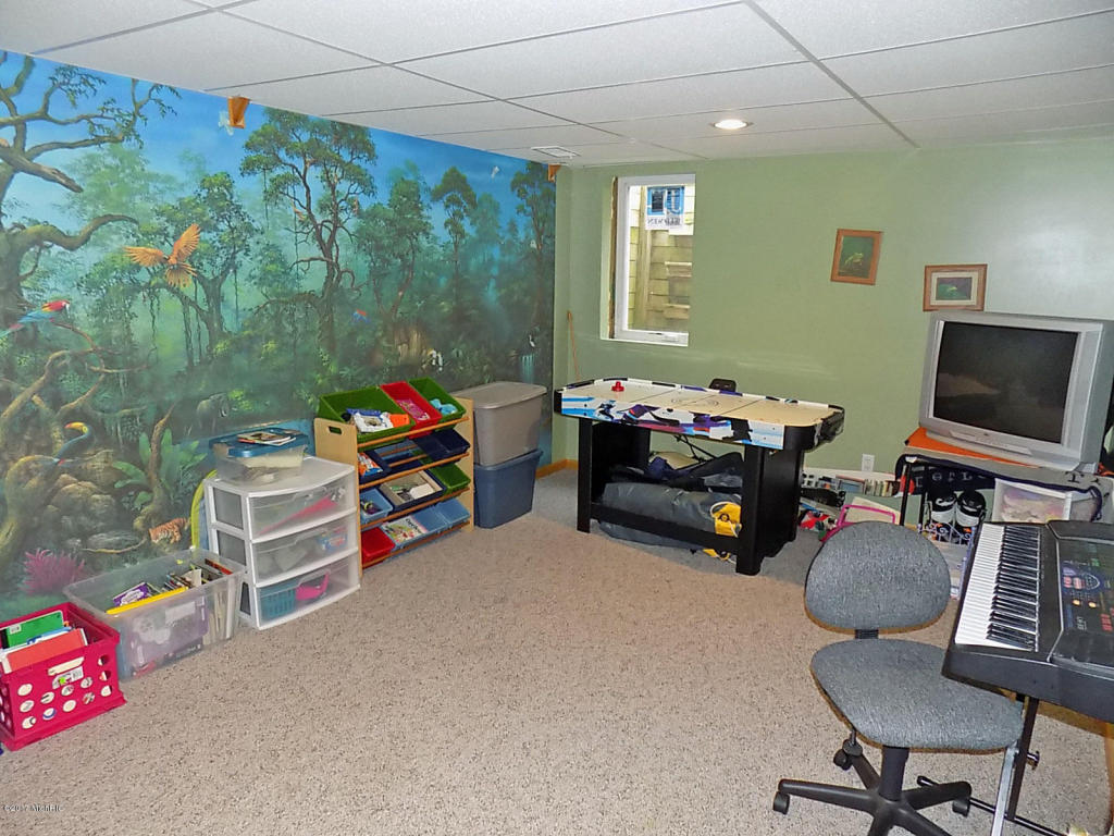 5131 W Bard Rd, Whitehall, MI 49461 photo 23