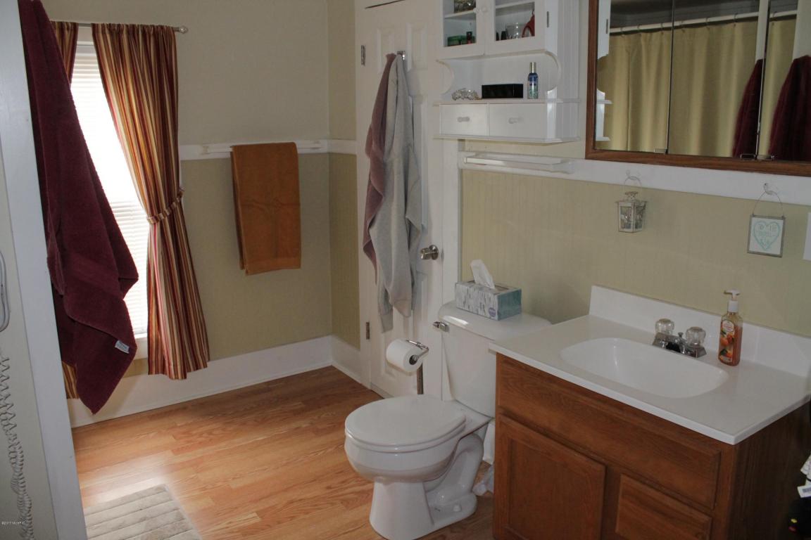 417 Pine St, Spring Lake, MI 49456 photo 6