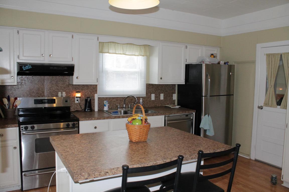 417 Pine St, Spring Lake, MI 49456 photo 3