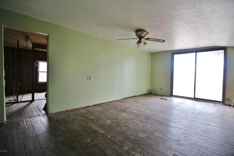 1428 E Bertrand Rd, Niles, MI 49120 photo 8