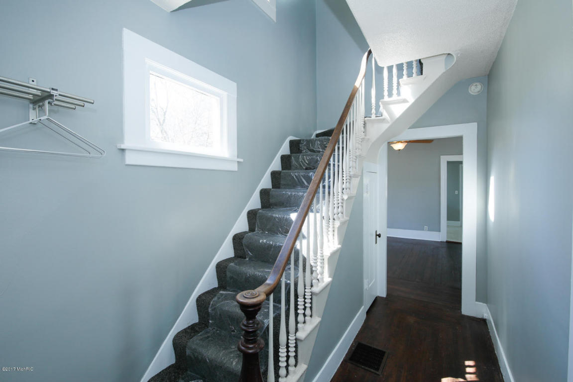 616 N Main St, Three Rivers, MI 49093 photo 14