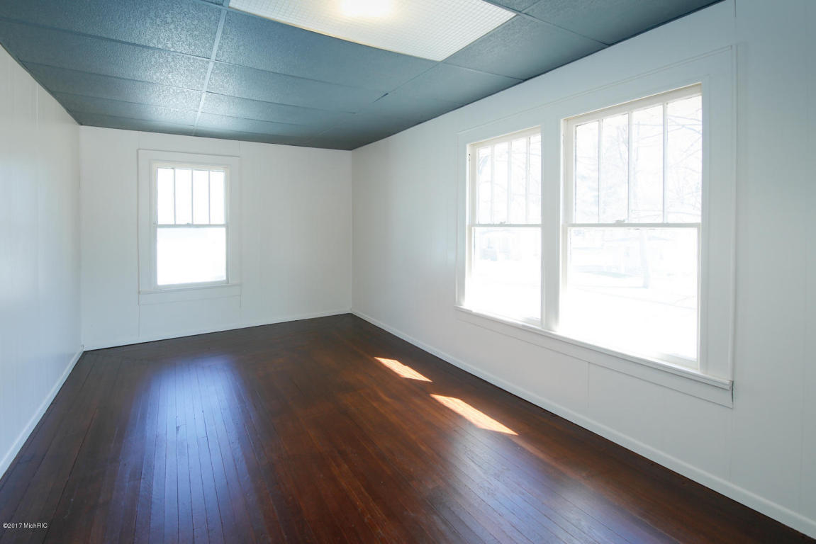 616 N Main St, Three Rivers, MI 49093 photo 15