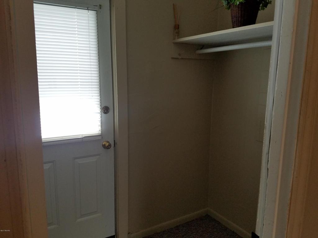 316 E Colby St, Whitehall, MI 49461 photo 22