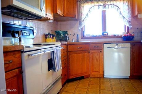 4888 E Bippley Rd, Sunfield, MI 48890 photo 5