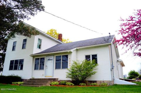 4888 E Bippley Rd, Sunfield, MI 48890 photo 1