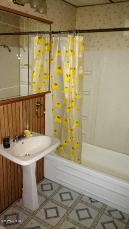 2865 W Marquette Circle Dr, Baldwin, MI 49304 photo 10
