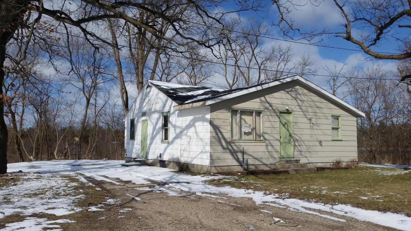 147 E Sidney Rd, Stanton, MI 48888 photo 1