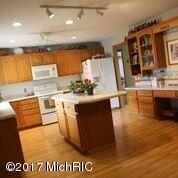3288 Pine Grove Rd NE, Edmore, MI 48829 photo 16