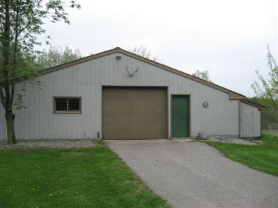 500 Vine St, Stanton, MI 48888 photo 4
