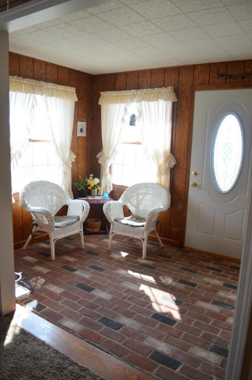 118 Dallas, Colon, MI 49040 photo 14