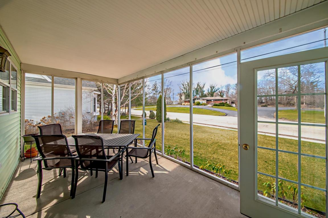 541 Upton Dr, St. Joseph, MI 49085 photo 42