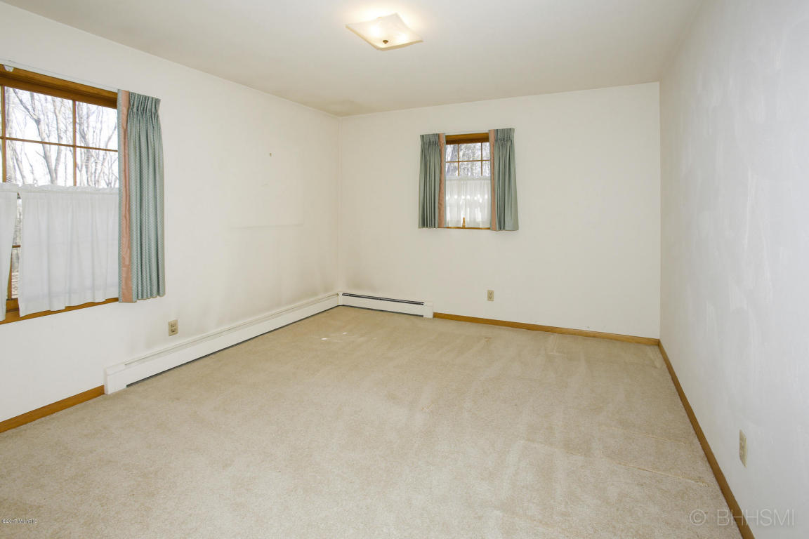 633 Hill Rd, Marshall, MI 49068 photo 18