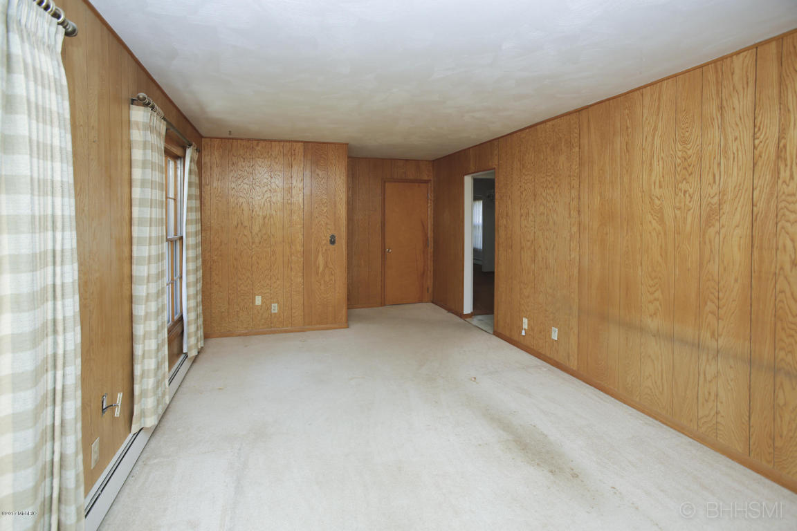 633 Hill Rd, Marshall, MI 49068 photo 11