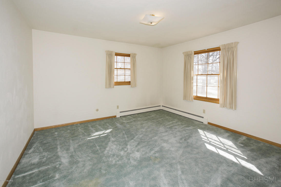 633 Hill Rd, Marshall, MI 49068 photo 17
