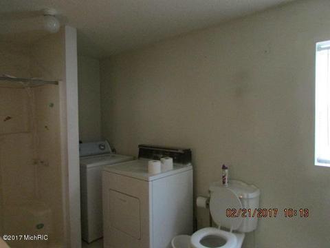 12844 E Kipp, Pittsford, MI 49271 photo 13