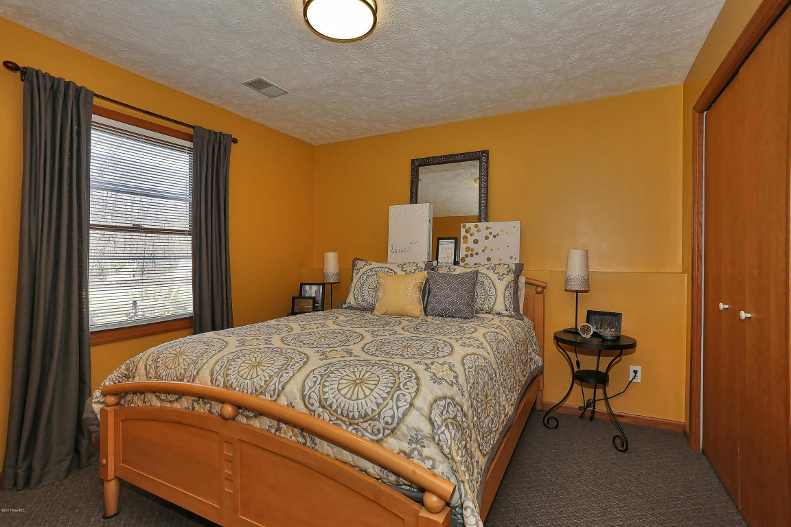 9501 28th St SE, Ada, MI 49301 photo 22