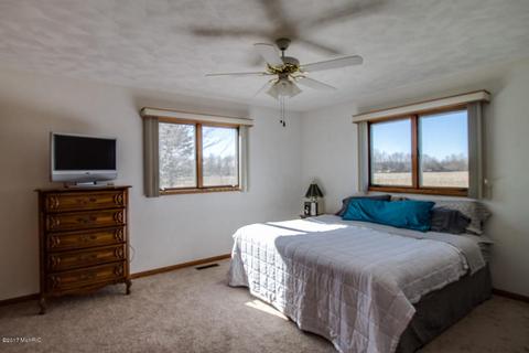 8140 Hall Rd, Bellevue, MI 49021 photo 13
