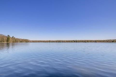 928 Melville Pl, Pullman, MI 49450 photo 3