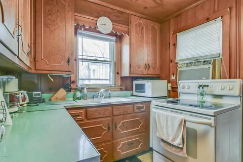 928 Melville Pl, Pullman, MI 49450 photo 14
