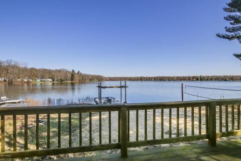 928 Melville Pl, Pullman, MI 49450 photo 2