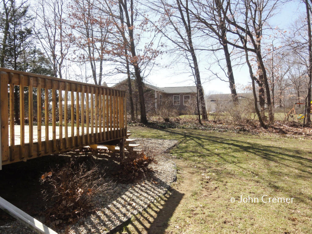 606 11th St, Plainwell, MI 49080 photo 31