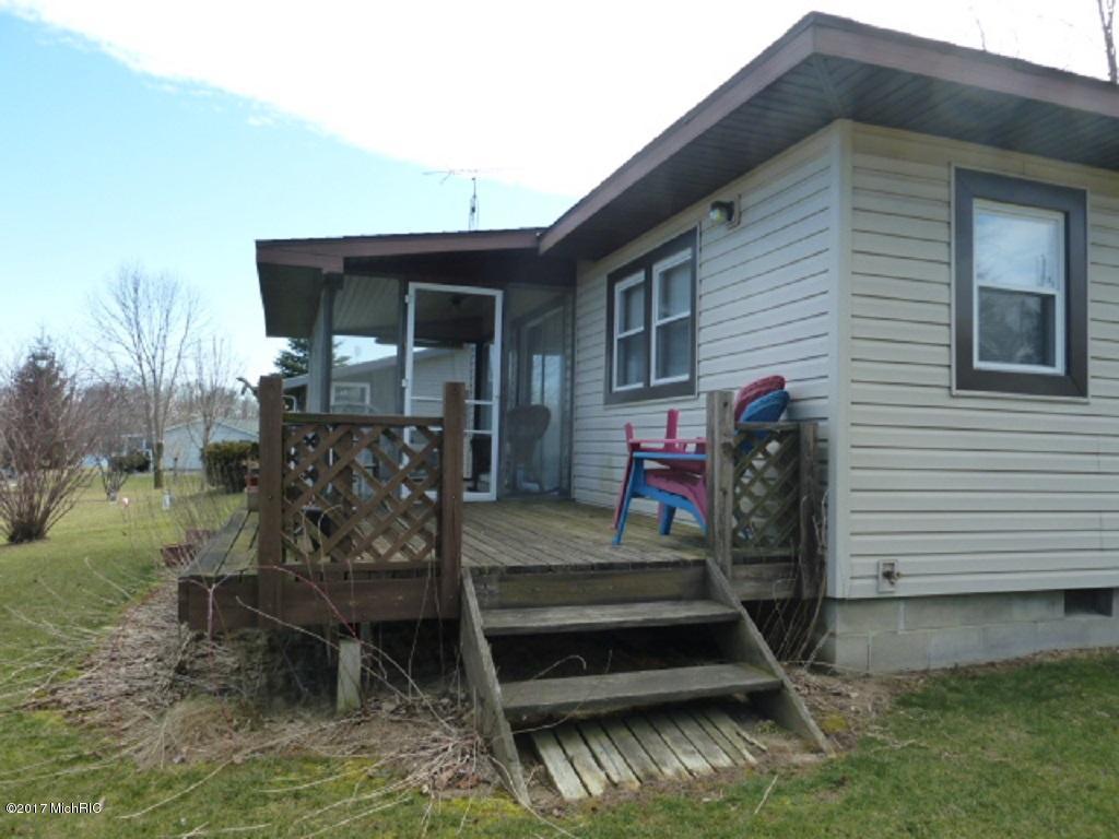 1798 Point Dr, Camden, MI 49232 photo 21