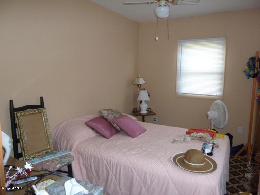 1798 Point Dr, Camden, MI 49232 photo 15