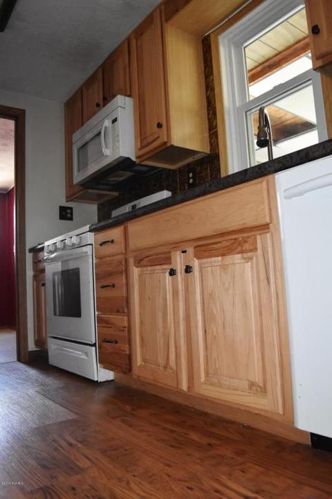 7360 Cox Rd, Bellevue, MI 49021 photo 12