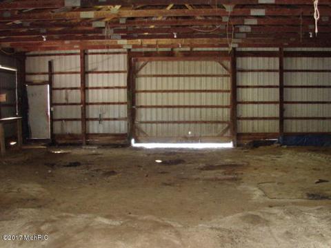 12101 Curtis Rd, Bellevue, MI 49021 photo 2