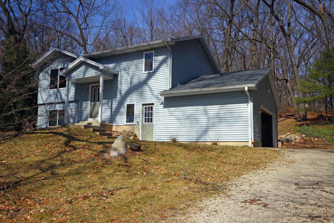 5771 Fulton St E, Ada, MI 49301 photo 1
