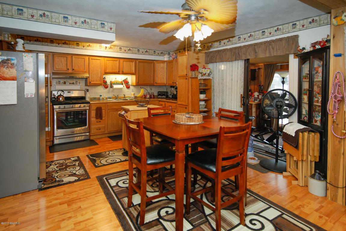 14475 Kane Rd, Plainwell, MI 49080 photo 7