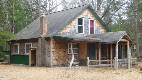 210 W Elder Rd, Harrison, MI 48625 photo 1