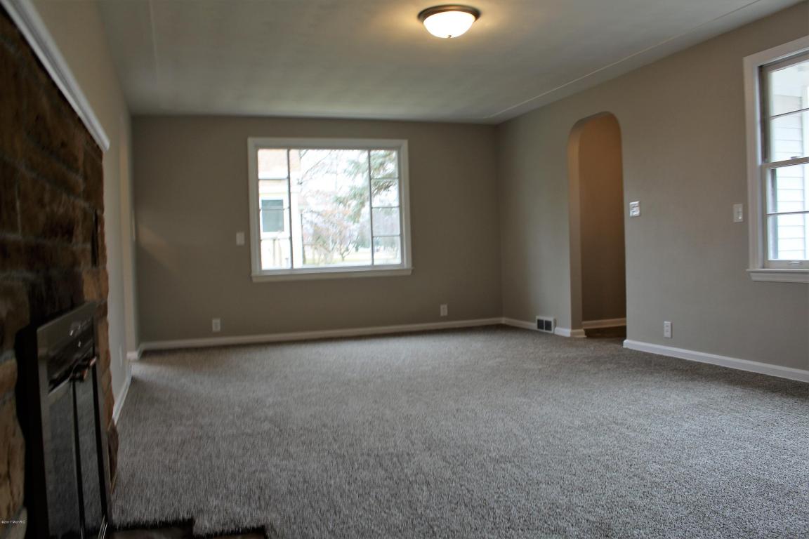 9665 Belding Rd, Belding, MI 48809 photo 4