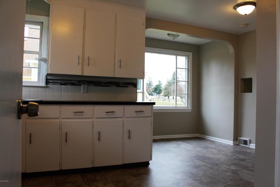9665 Belding Rd, Belding, MI 48809 photo 9