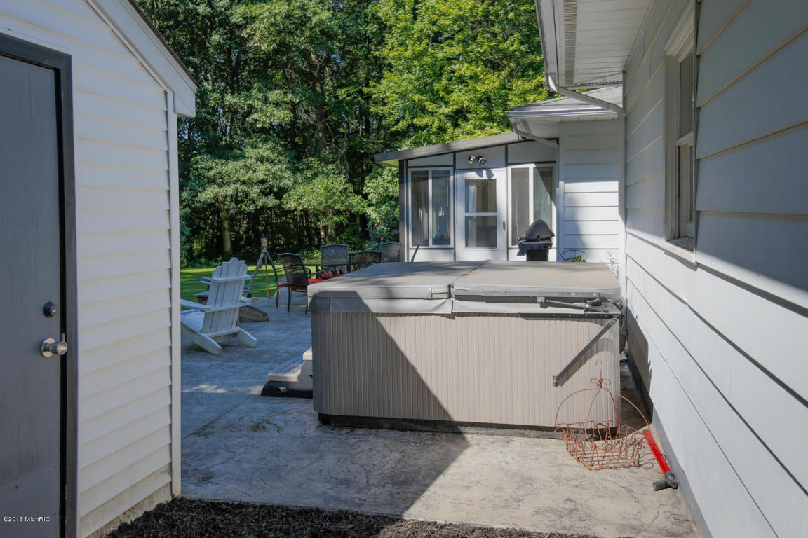 10902 Jones, Bellevue, MI 49021 photo 24