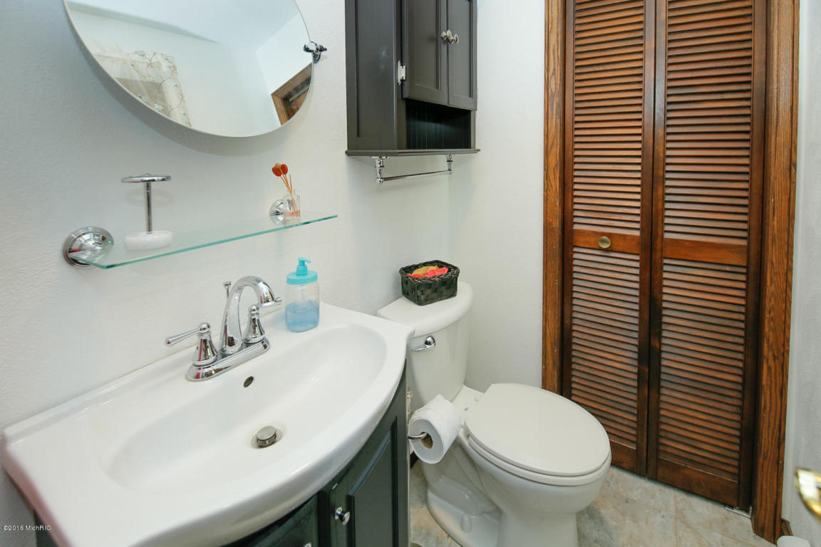 10902 Jones, Bellevue, MI 49021 photo 15