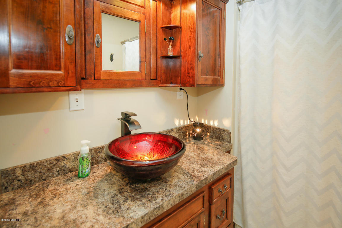 10902 Jones, Bellevue, MI 49021 photo 18