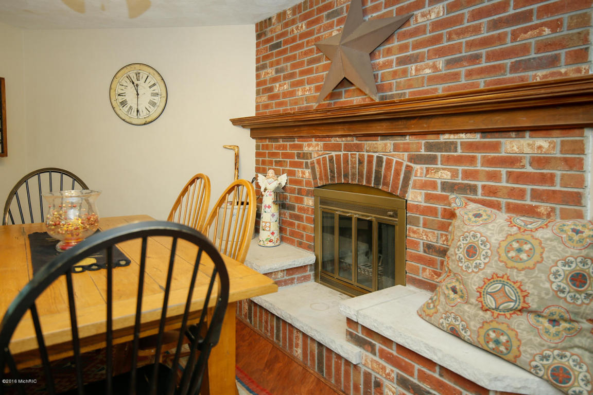 10902 Jones, Bellevue, MI 49021 photo 8