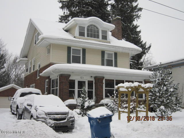 121 Hicks St, Plainwell, MI 49080 photo 1