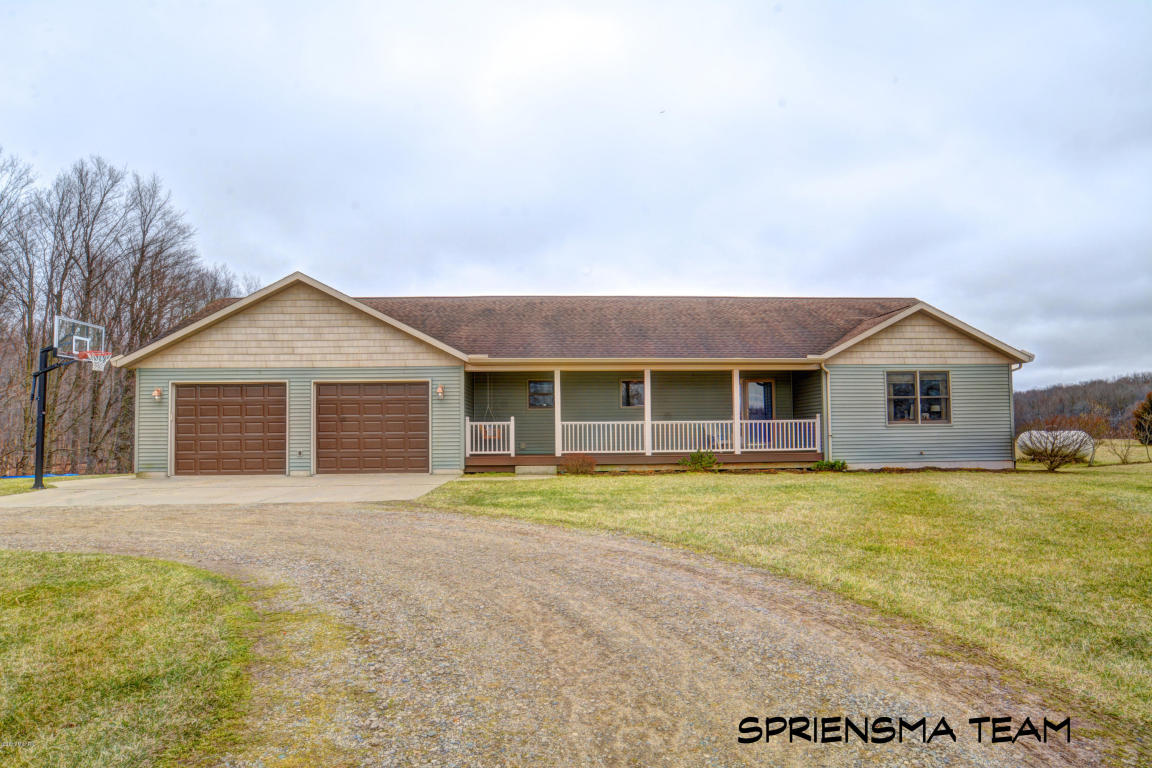 5607 Seeley Rd, Belding, MI 48809 photo 1