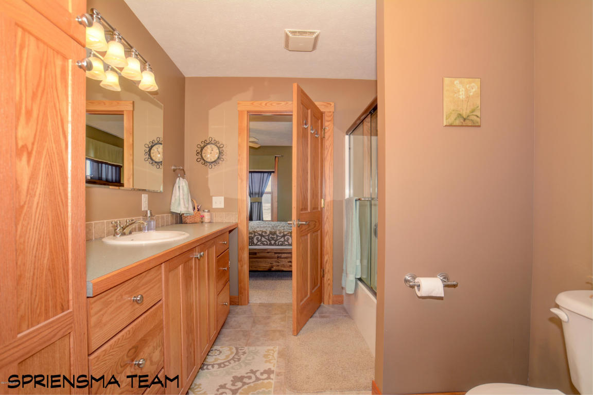 5607 Seeley Rd, Belding, MI 48809 photo 8