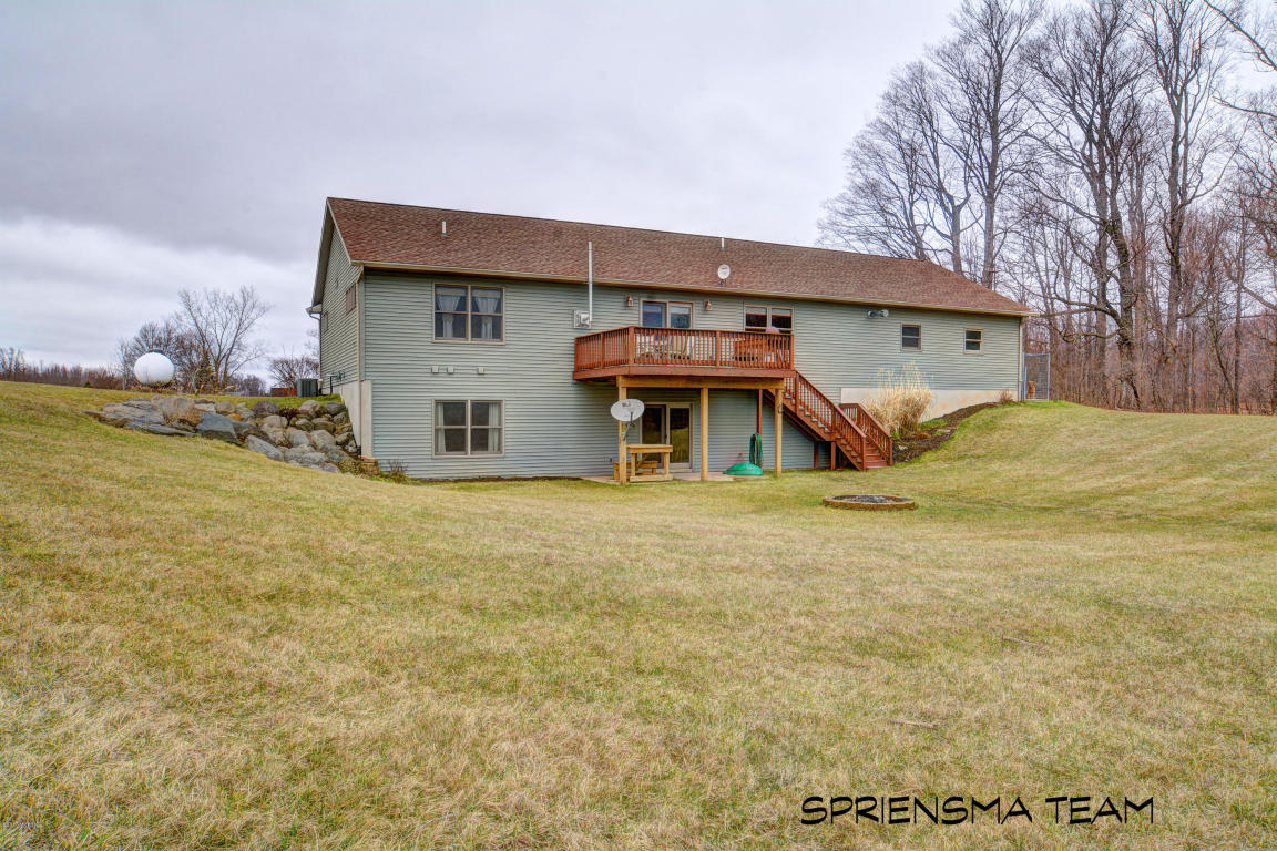 5607 Seeley Rd, Belding, MI 48809 photo 16