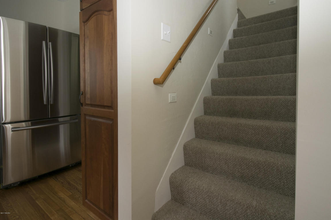 209 Brigham, Plainwell, MI 49080 photo 9