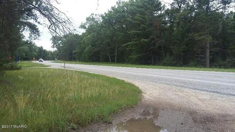 11286 M 37, Baldwin, MI 49304 photo 22