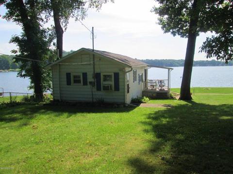 58455 Loop Rd, Three Rivers, MI 49093 photo 1