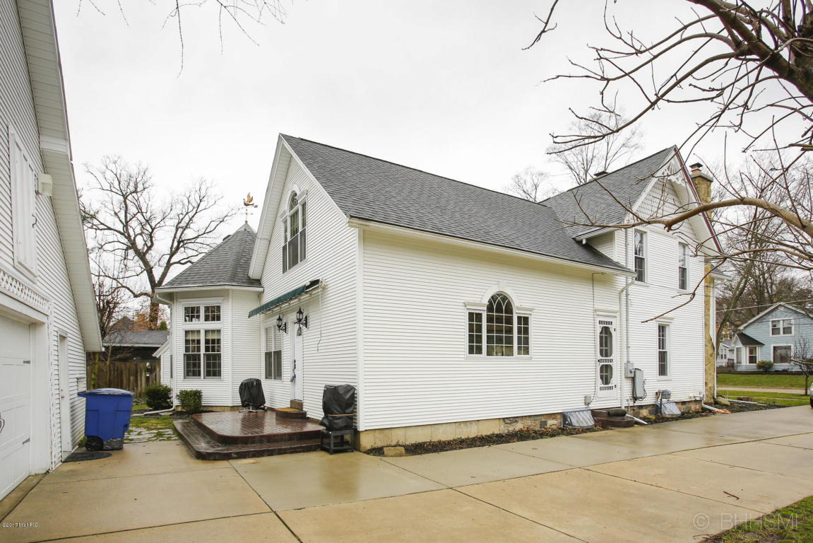 320 N Eagle, Marshall, MI 49068 photo 32