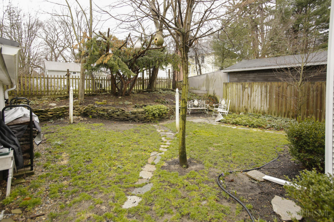 320 N Eagle, Marshall, MI 49068 photo 25